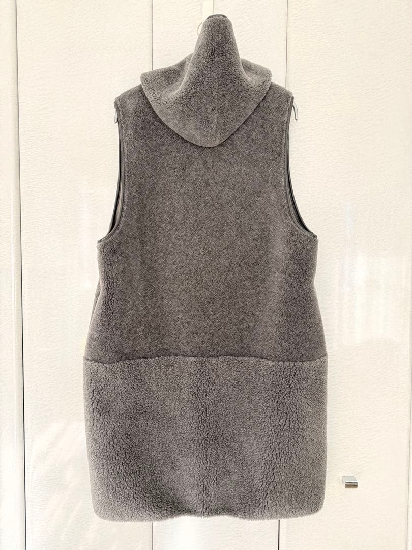 未使用　【RISLEY /リズレイ】フード付ボアベスト グレー