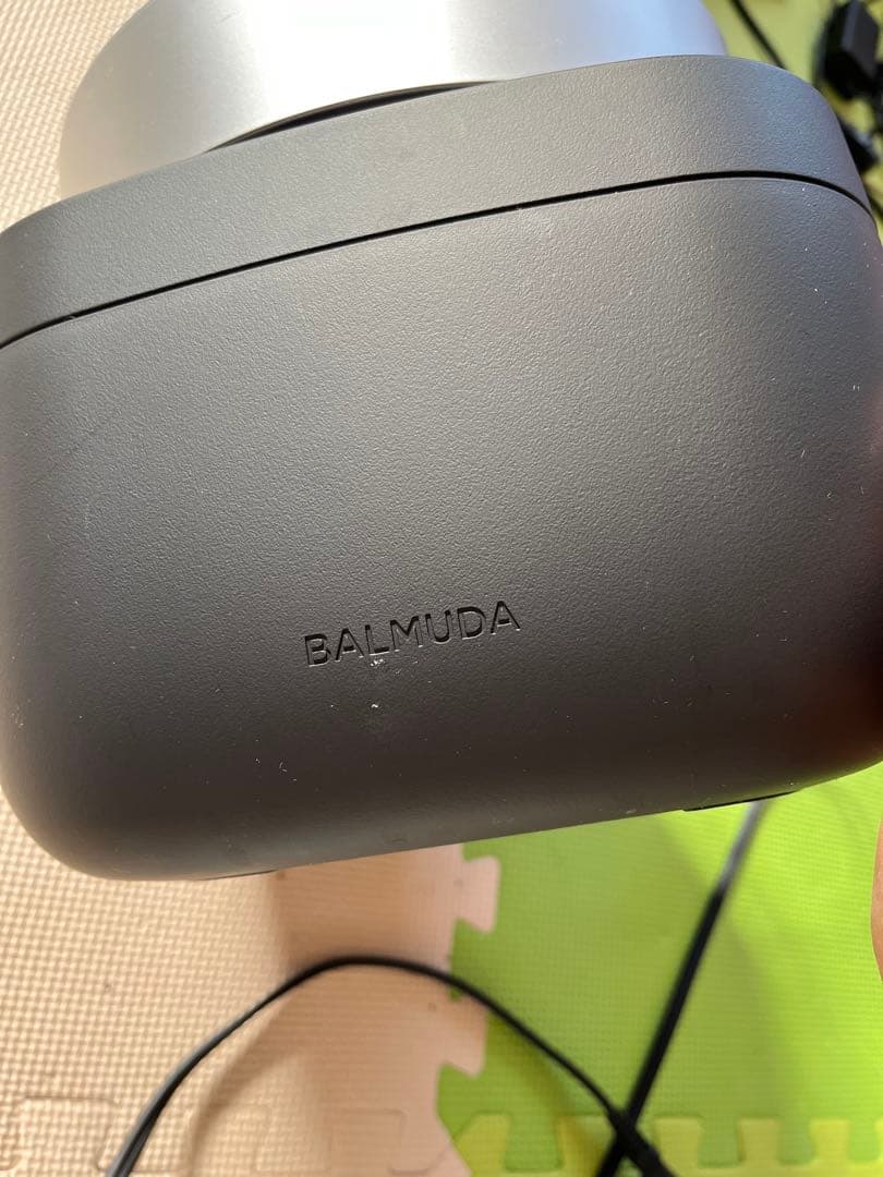 バルミューダ ザ ゴハン 3合炊き電気炊飯器 K03A-BK