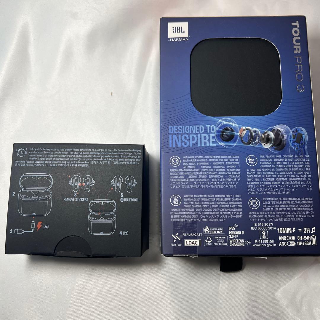 JBL TOUR PRO 3ワイヤレスイヤホン