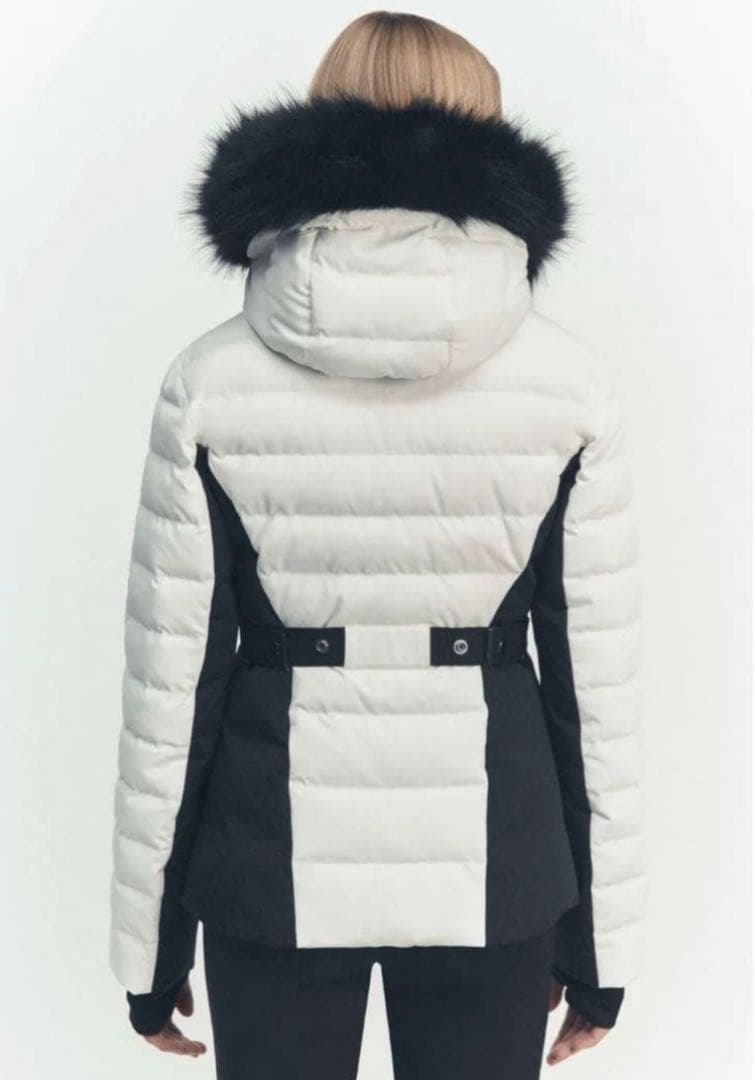 美品 ZARA SKI COLLECTION スキーウェア　ダウンジャケットM