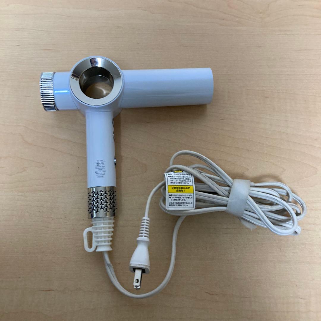 コイズミ　oggi otto ヘアドライヤー OG-100 24年製