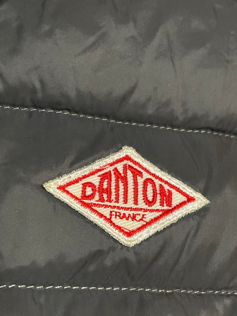 ぐ*ち様 インナーダウンベスト チャコールグレー 40 DANTON