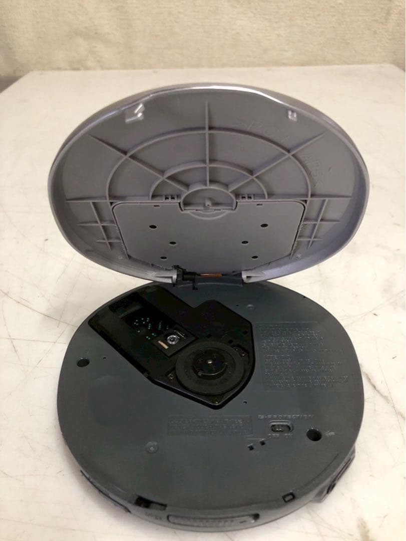 SONYソニー D-E660 CDウォークマン 20周年記念モデル品