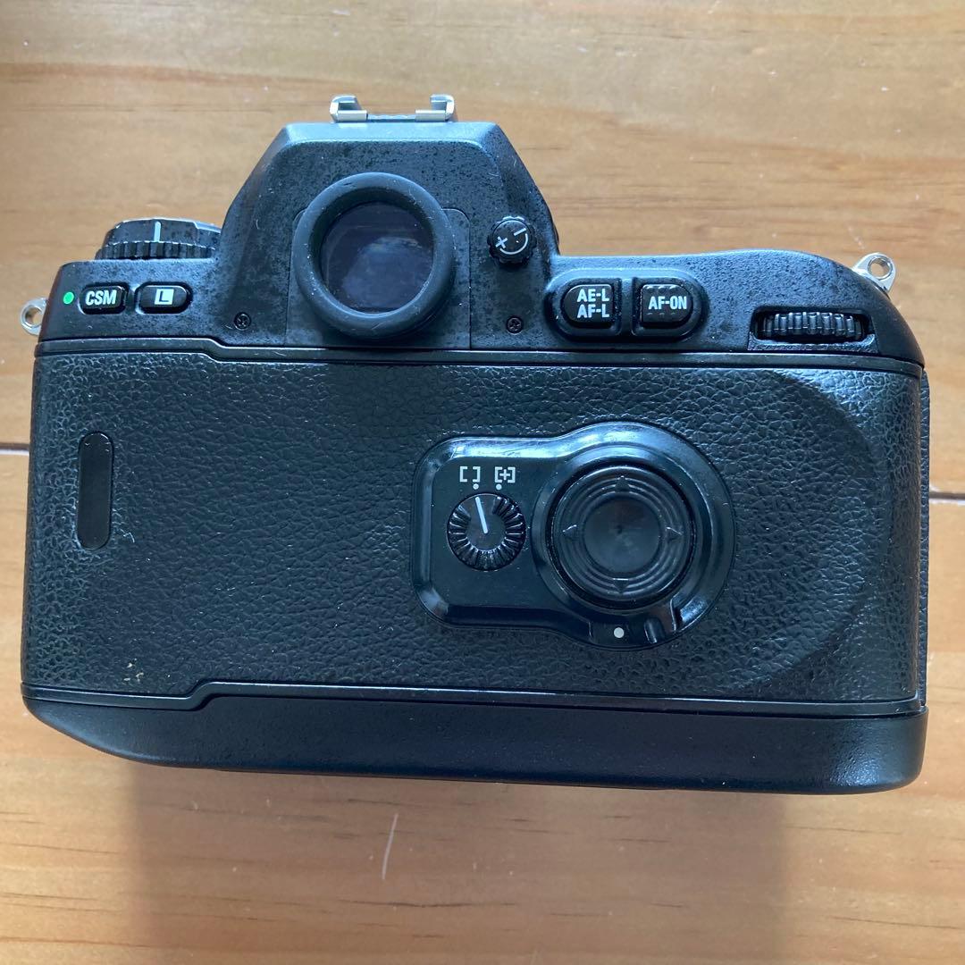 レンズなし、本体のみNIKON F100 フィルムカメラ