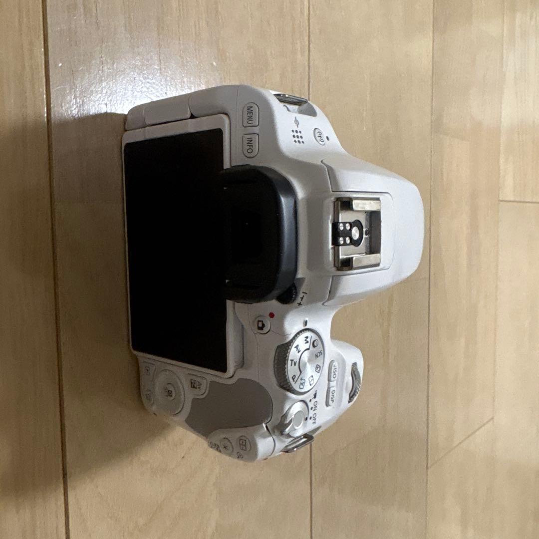 Canon キャノン EOS Kiss X9 ＋レンズ2本 動作OK 傷あり