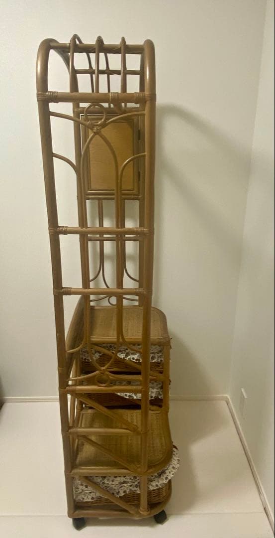【藤・ラタン】ハンガーラック　棚　ラック　引き出し　収納　籐家具　アンティーク
