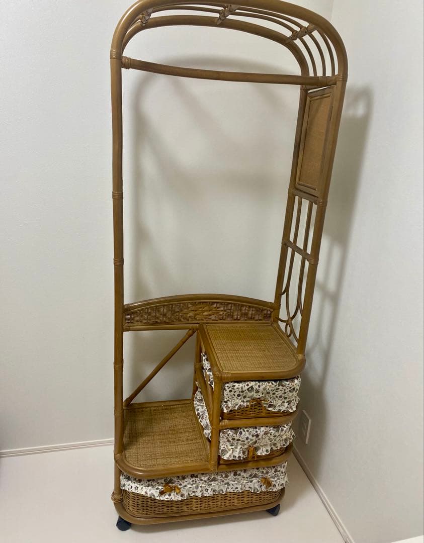 【藤・ラタン】ハンガーラック　棚　ラック　引き出し　収納　籐家具　アンティーク