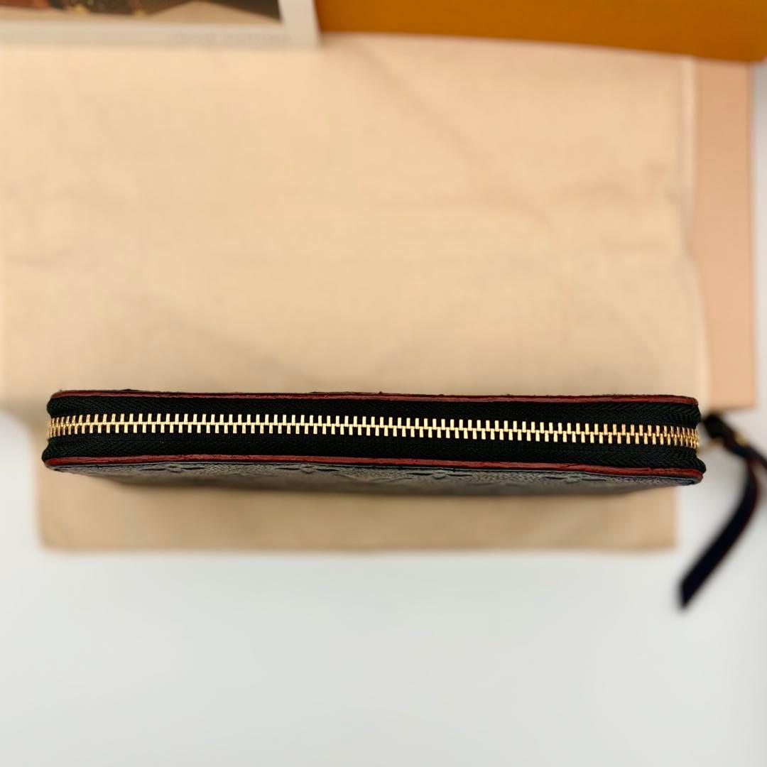 ルイヴィトン　アンプラント　マリーヌルージュ　ジッピーウォレット　M62121