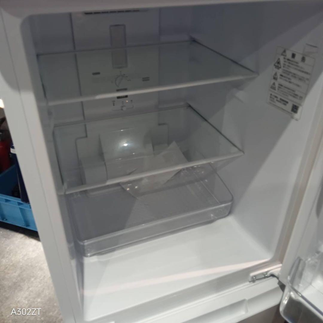 A257★2021年製★シャープ　冷蔵庫　ホワイト　右.左開き　一人暮らし