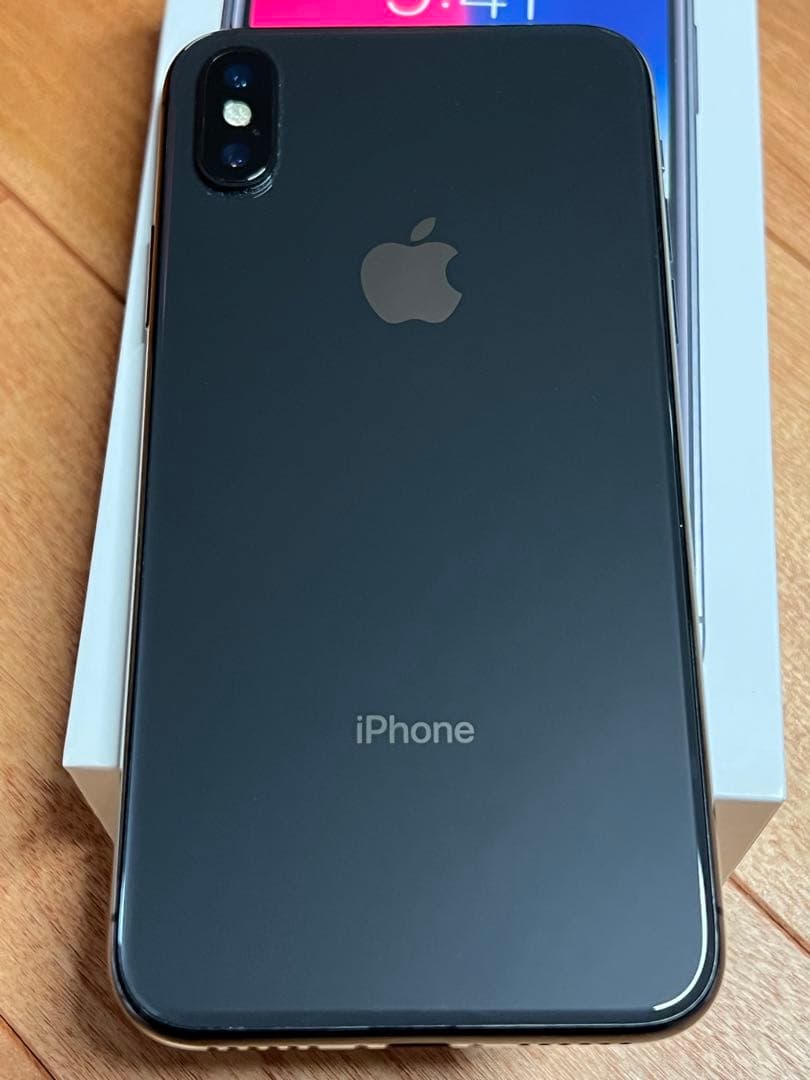iPhone X 256GB スペースグレイ au SIMロック解除済み