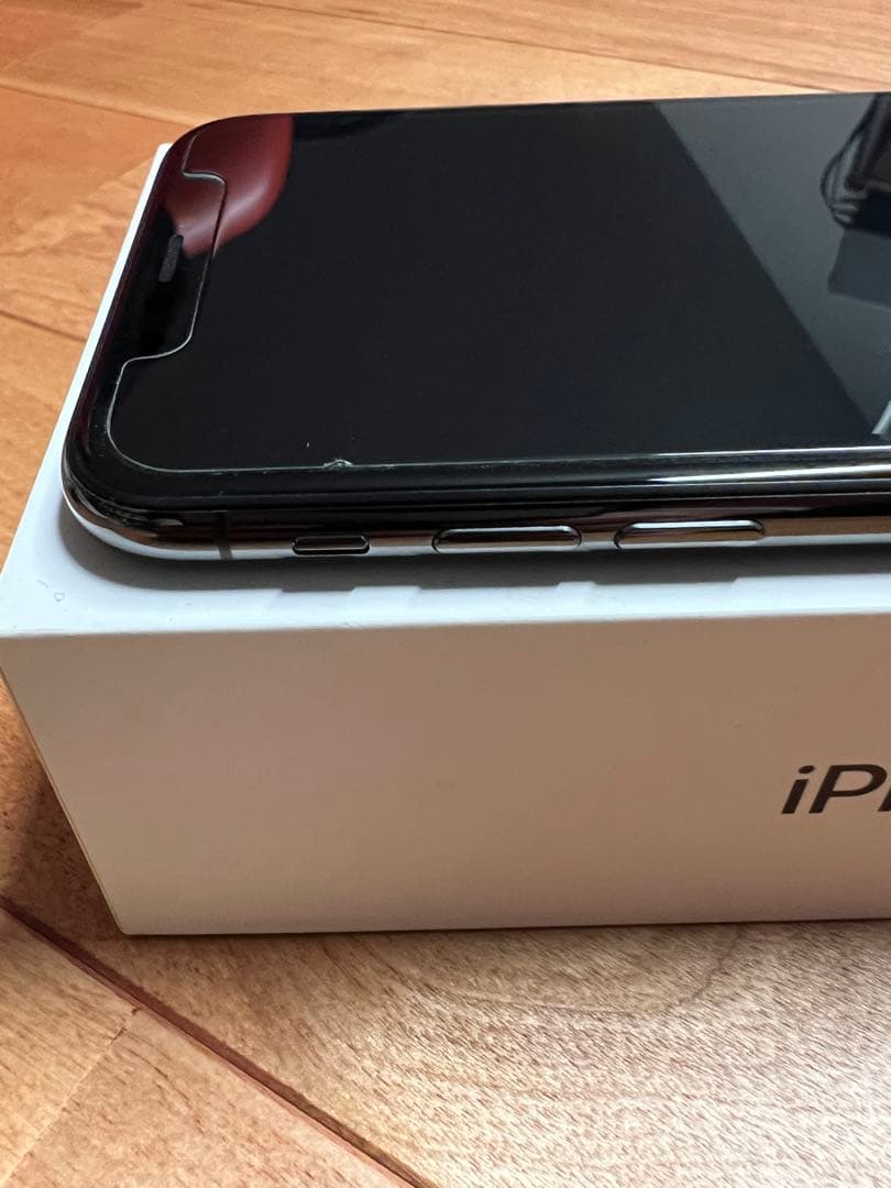 iPhone X 256GB スペースグレイ au SIMロック解除済み