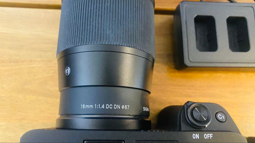 SONY α6400 SIGMA 16mmf1.4 標準ズームレンズ16-50