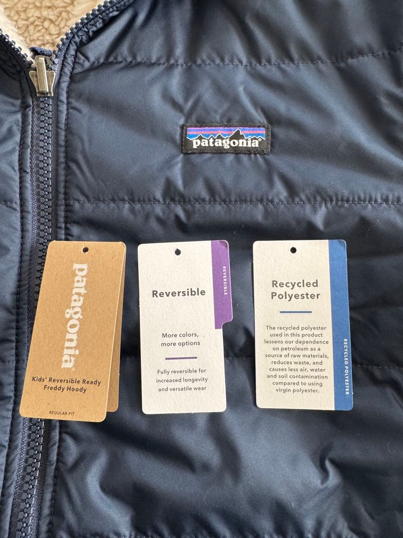 patagonia ネイビー フリースジャケットリバーシブル　フーディ XXL