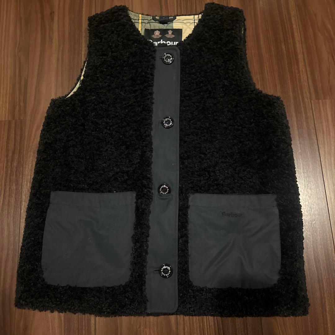 Barbour ブラック ボアベスト　サイズUK10