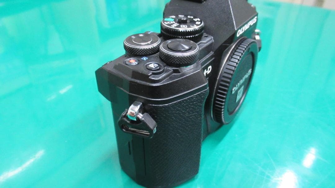 オリンパス　OLYMPUS OM-D E-M5 MarkⅢ　ブラック