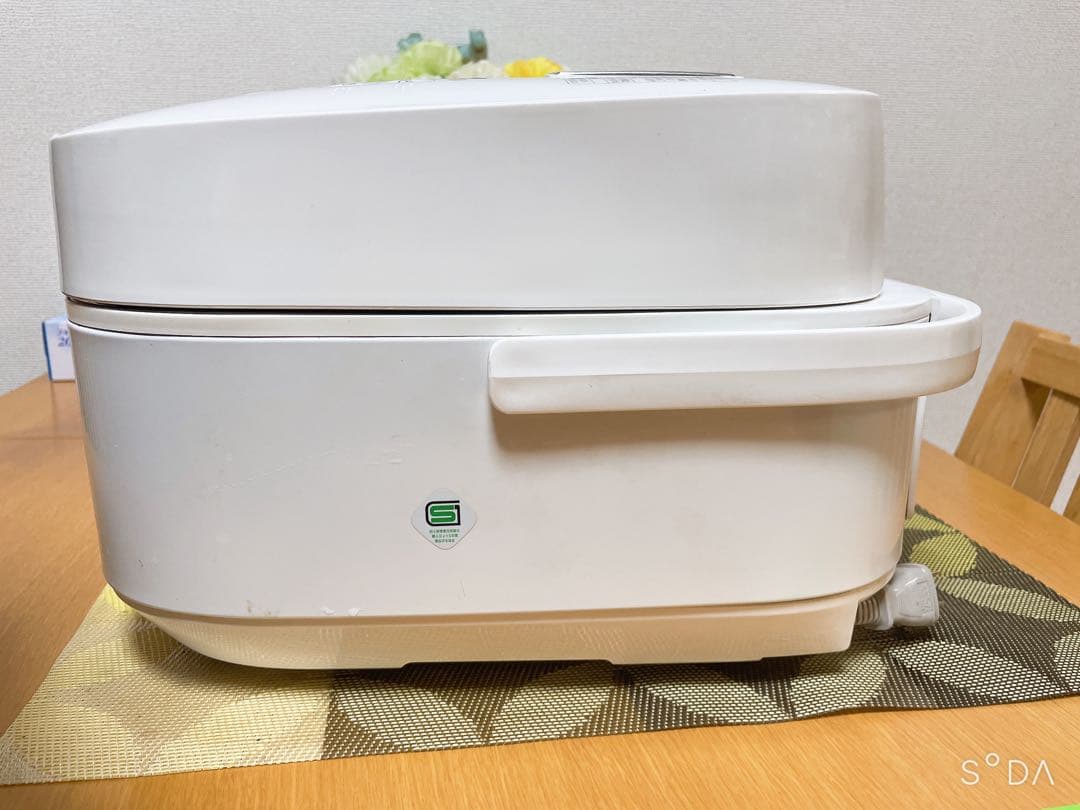 真空圧力かまど炊き　IH炊飯器 RC-10VXG