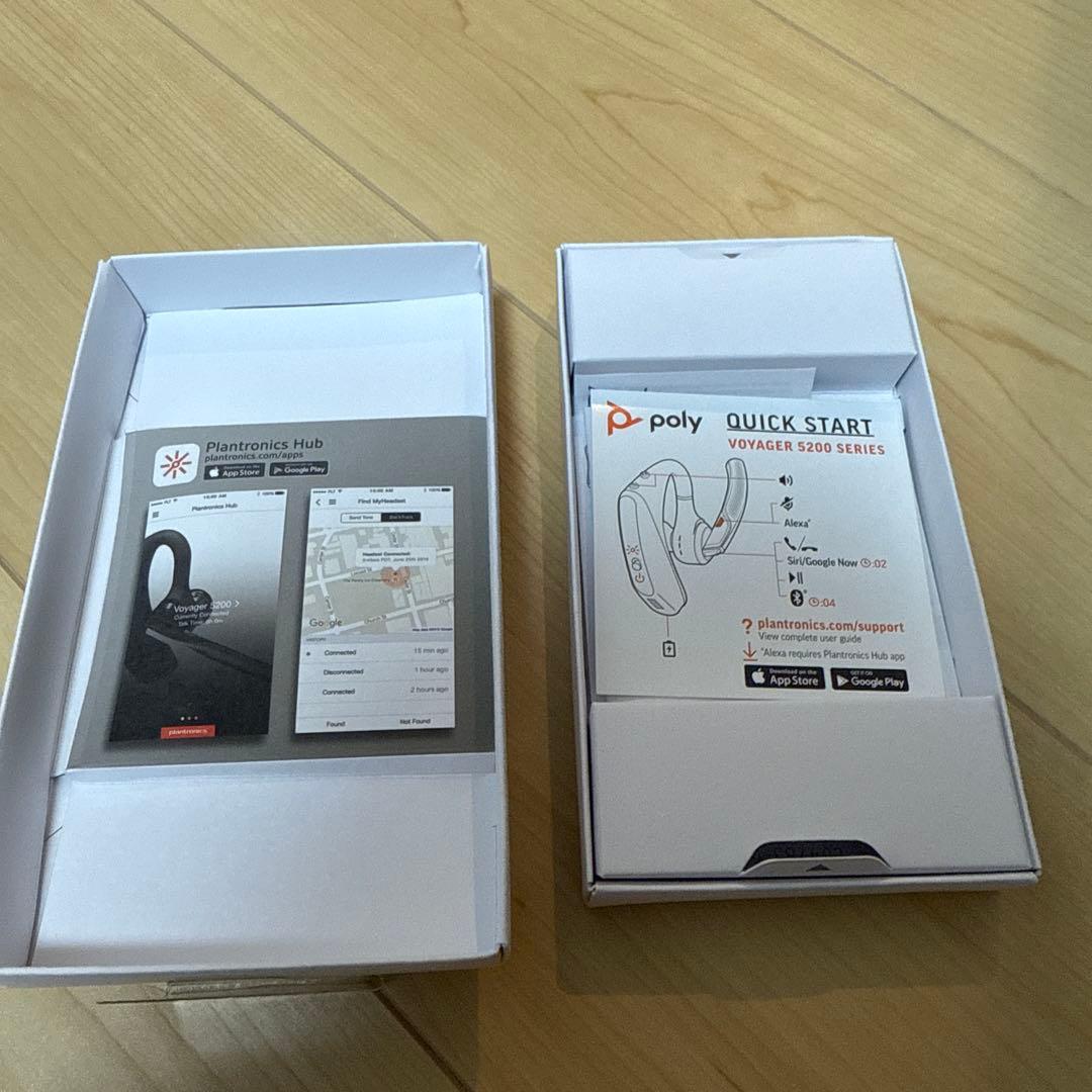 Plantronics Voyager 5200 + 充電ケース