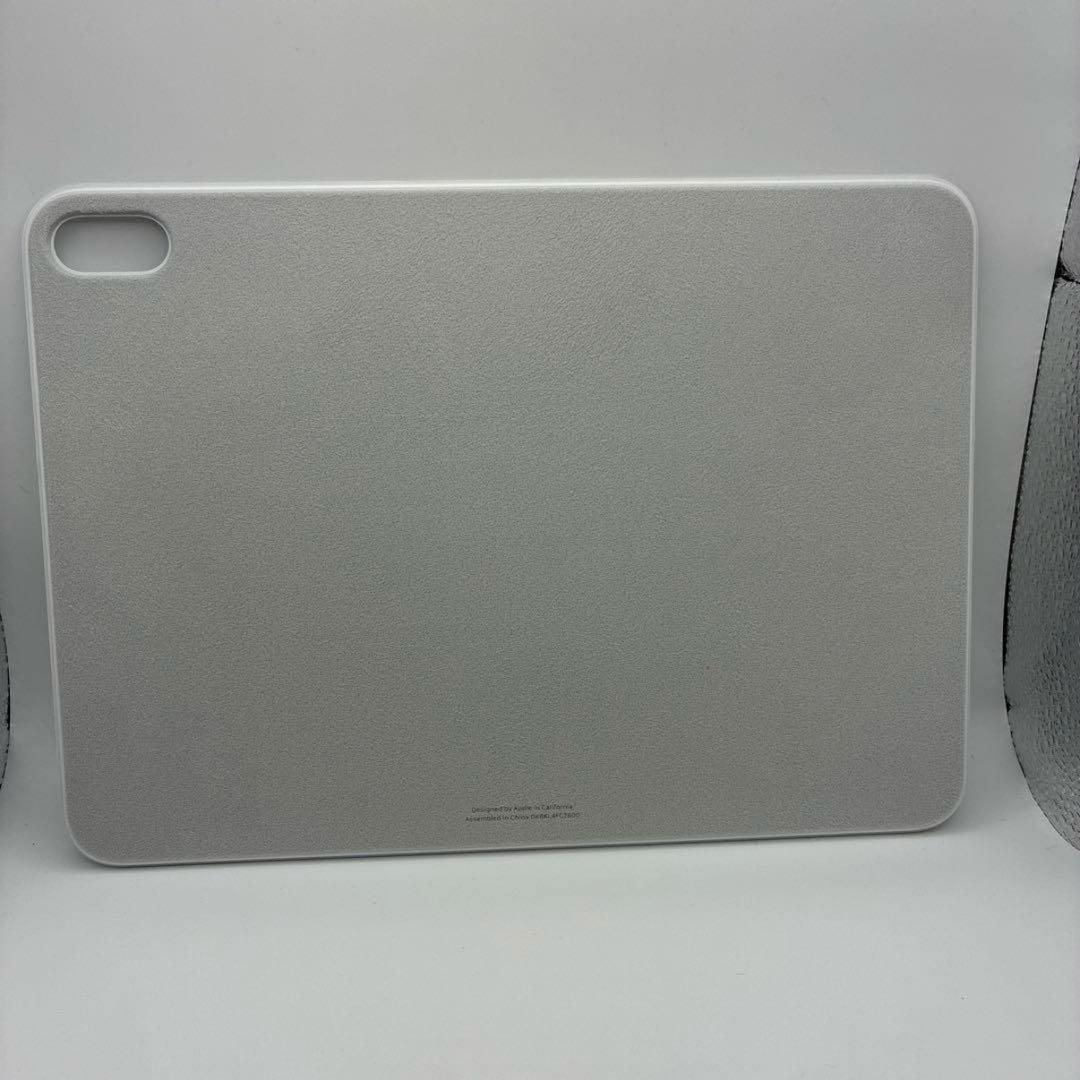 【美品】　iPad Magic Keyboard Folio A2695