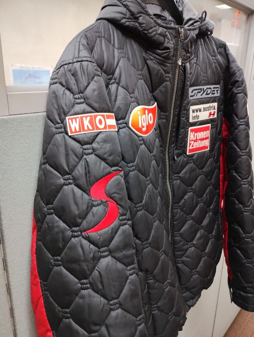 SPYDER オーストリアスキーチーム ジャケット 黒/赤