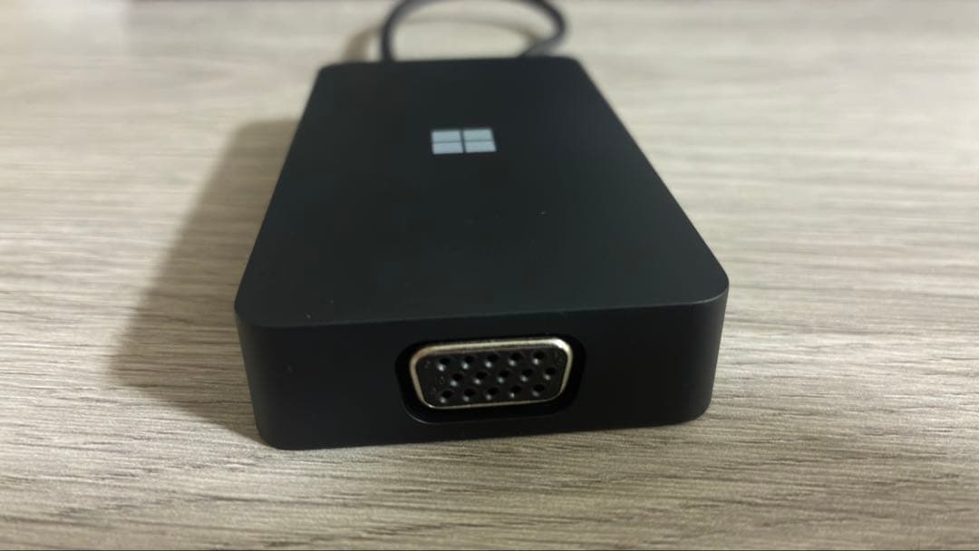 Microsoft純正Surface USB-C Travel Hub