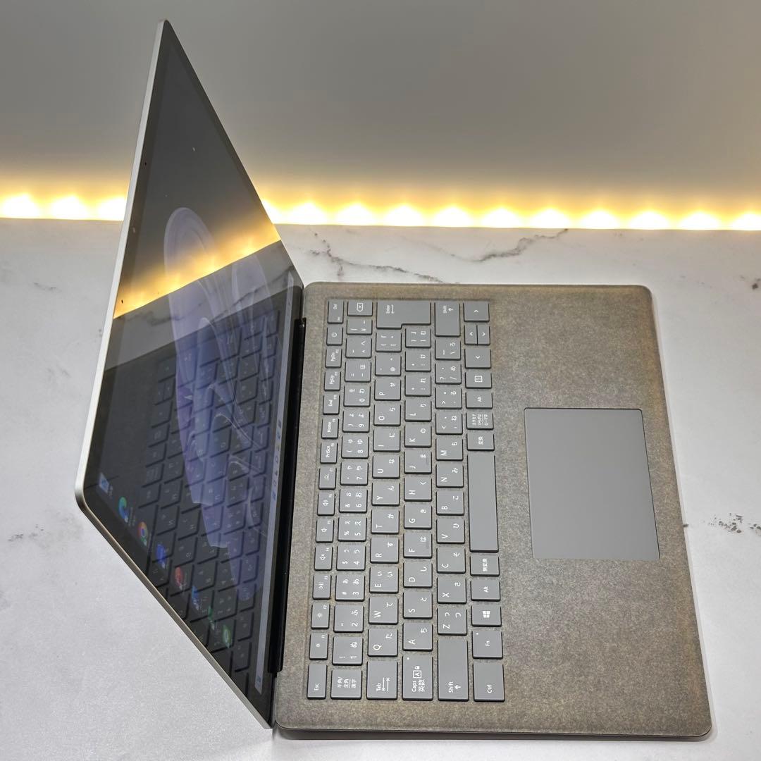 【特価品】Surface Laptop Corei5/8/256