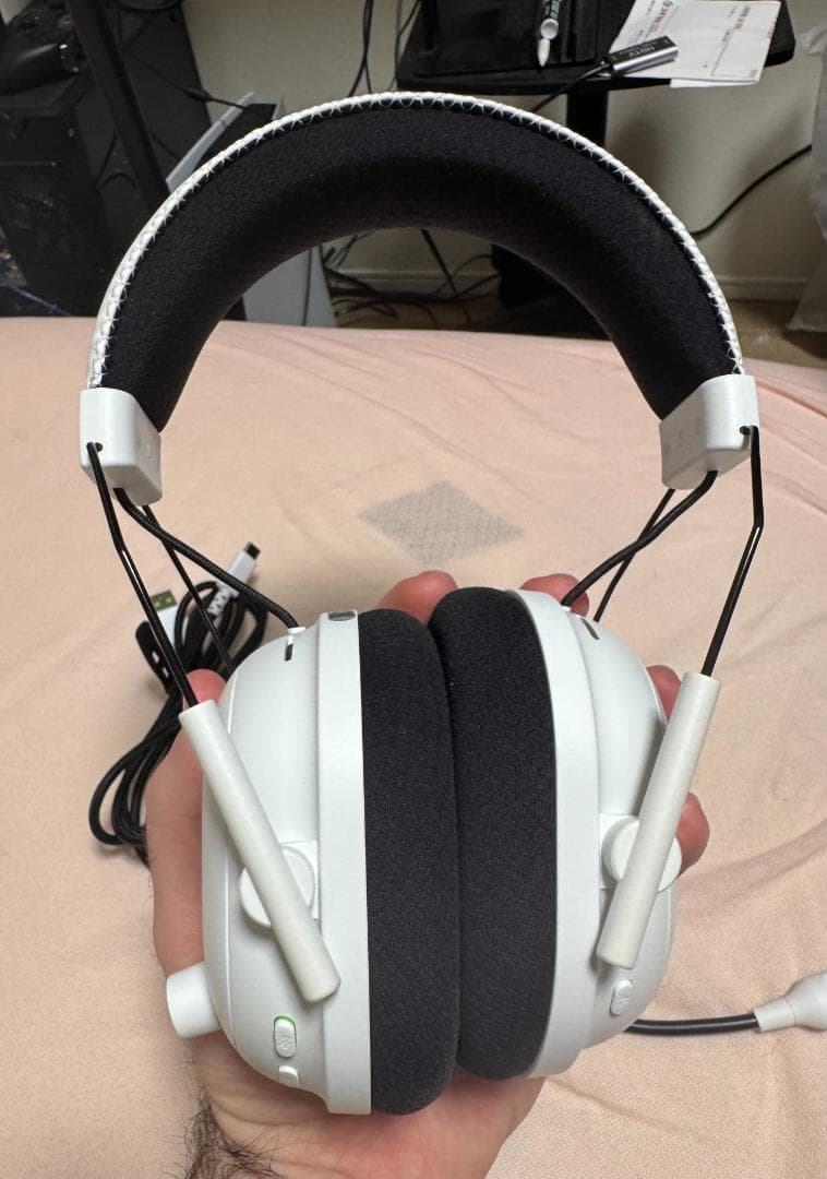 ヘッドホン Razer BlackShark V2 Pro PS5/PC/Mobile