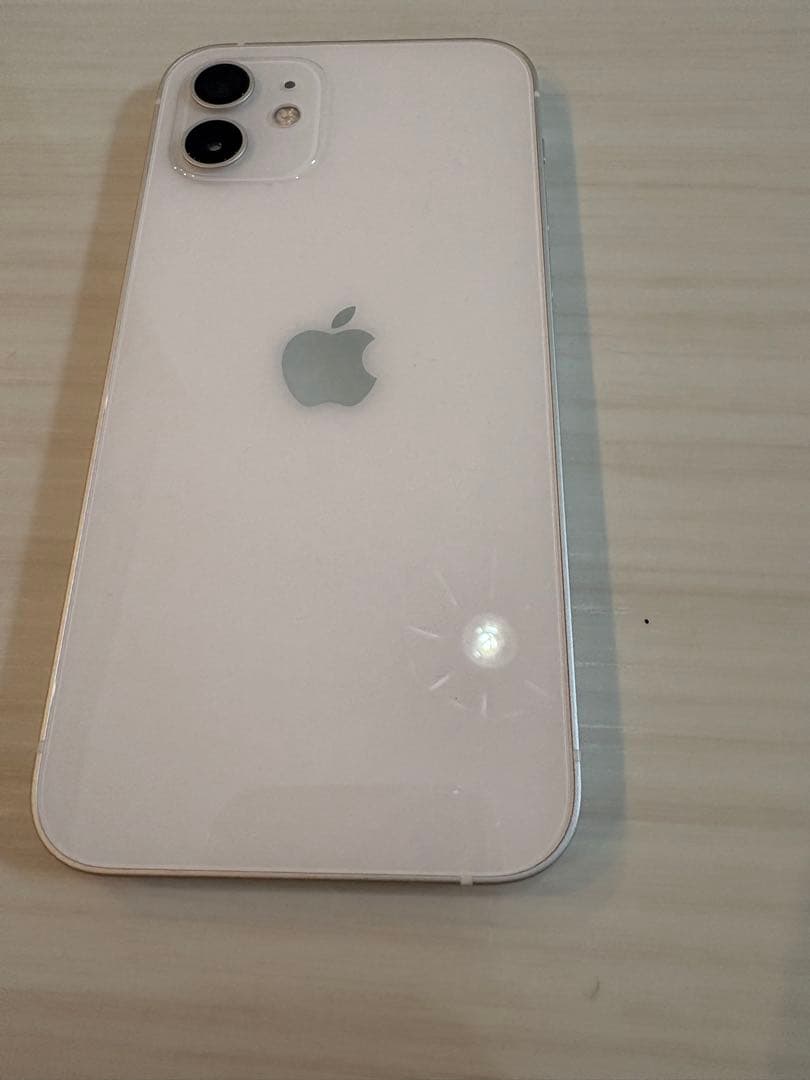 ジャンク iPhone12 64GB W 液晶縦線あり au SIMロックあり