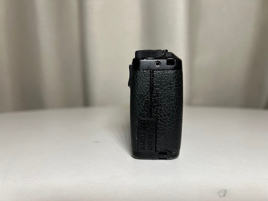 GR DIGITAL Ⅳ （HEADPORTER GR ストラップ付き）