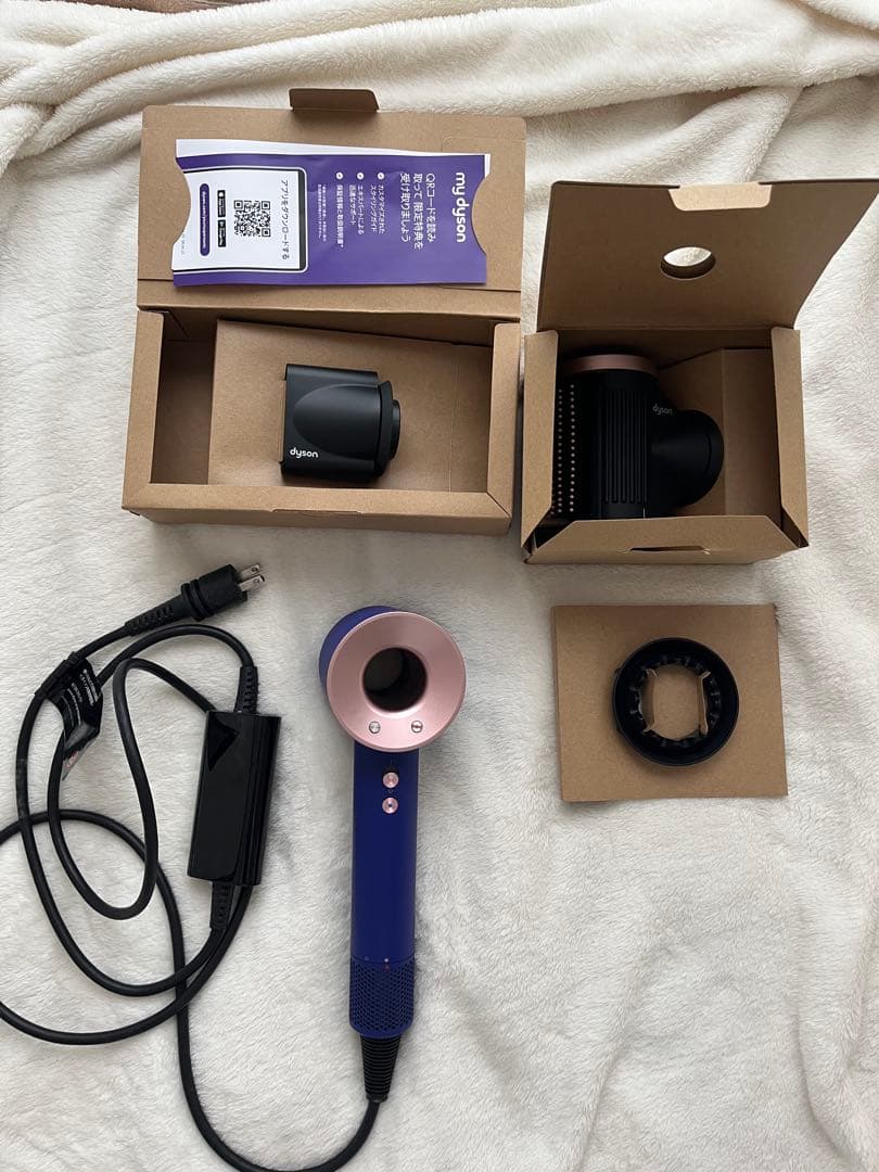 dyson supersonic スペシャルエディション　ドライヤー