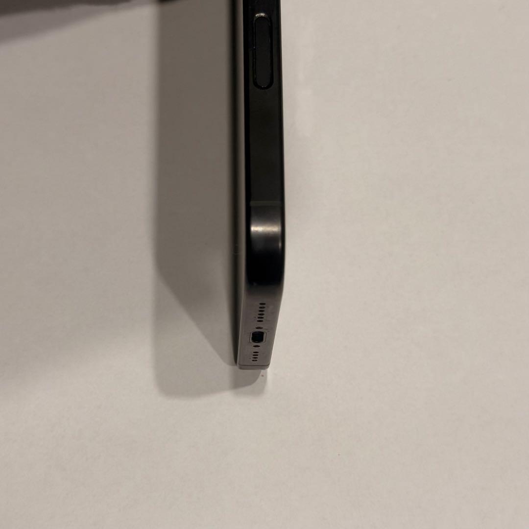 Apple iPhone 16 Pro MAX 512GB バッテリー100%