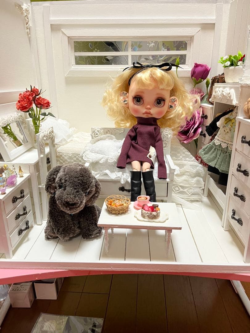 木製　ドールハウス背景ボード　ベッドがあるブライスハウス　一部変更SALEします