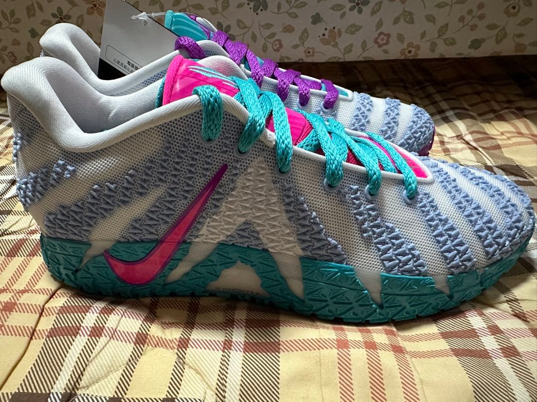 NIKE JA3 ナイキ　ジャ3