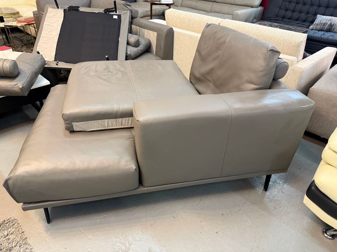 FaBRiCa 本革ソファ　IDC大塚家具　グレーソファ