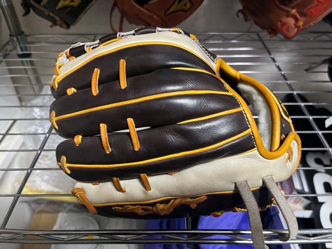 V*Y様 ZETTプロステオーダー硬式内野手用源田モデル