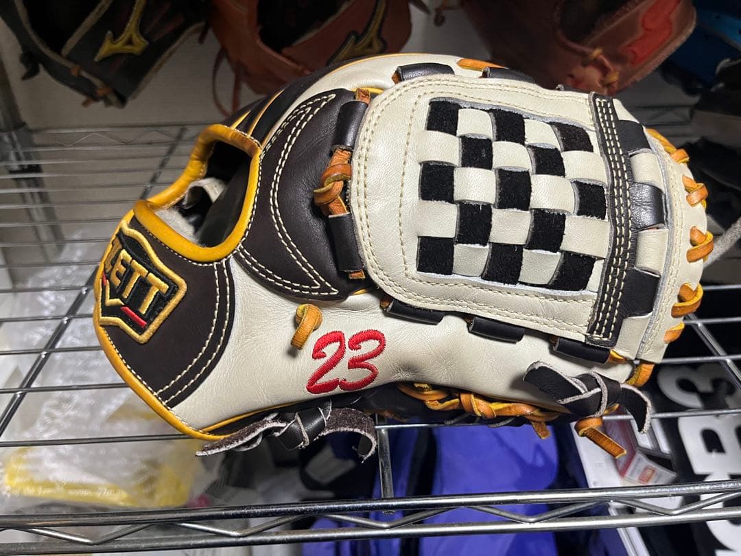 V*Y様 ZETTプロステオーダー硬式内野手用源田モデル