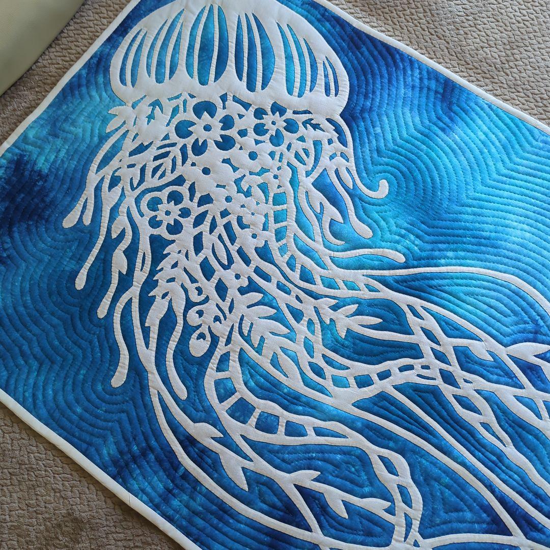 ハワイアンキルトタペストリー　3時のあなた