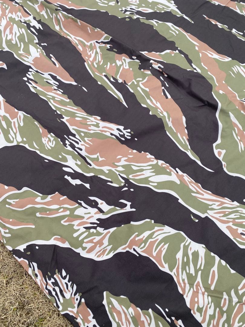 男幕　The Arth×URBAN FOREST たいがー タープ　訳あり