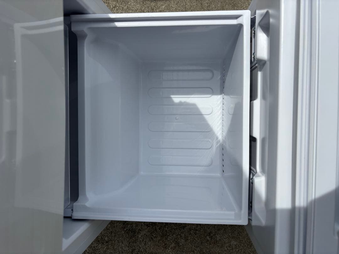 SHARP 冷蔵庫 SJ-D18H-W 179L 2022年製 家電