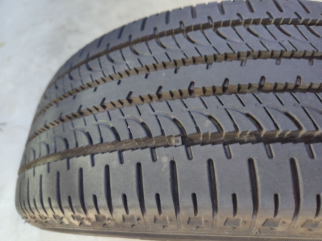 デリカ D5 純正18inchホイール&タイヤ4本セット