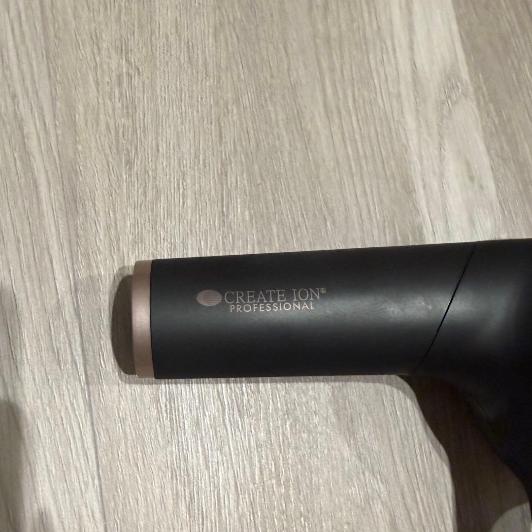 CREATIVE ION ELEMEA DRY ヘアドライヤー