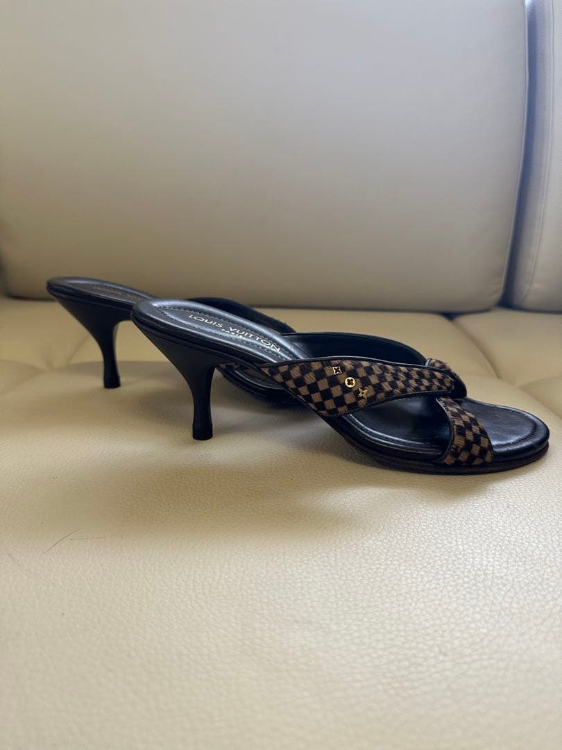 LOUIS VUITTON ミュール