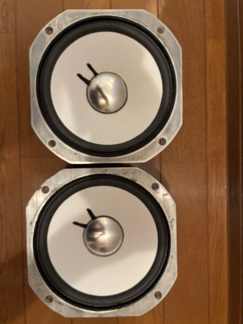 【りり】JBL LE-8T