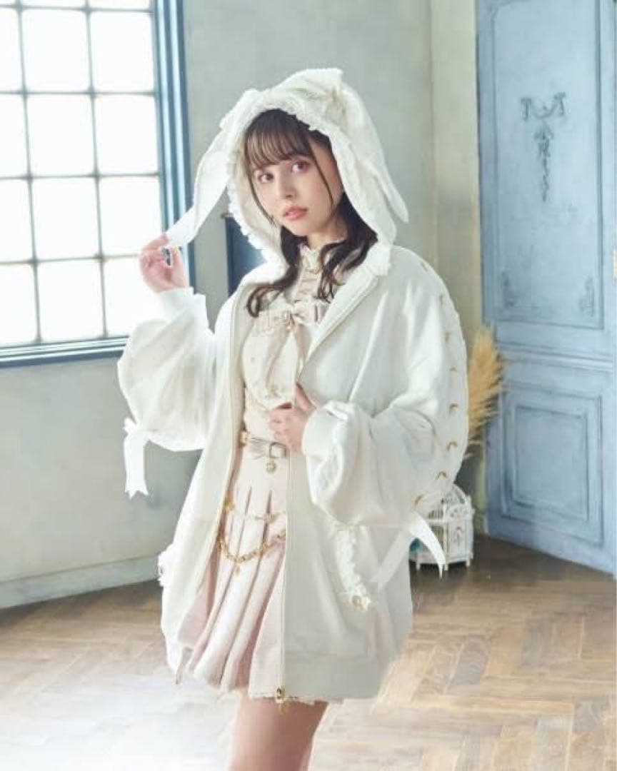 LIZLISA リズリサ うさみみレースアップスリーブパーカー