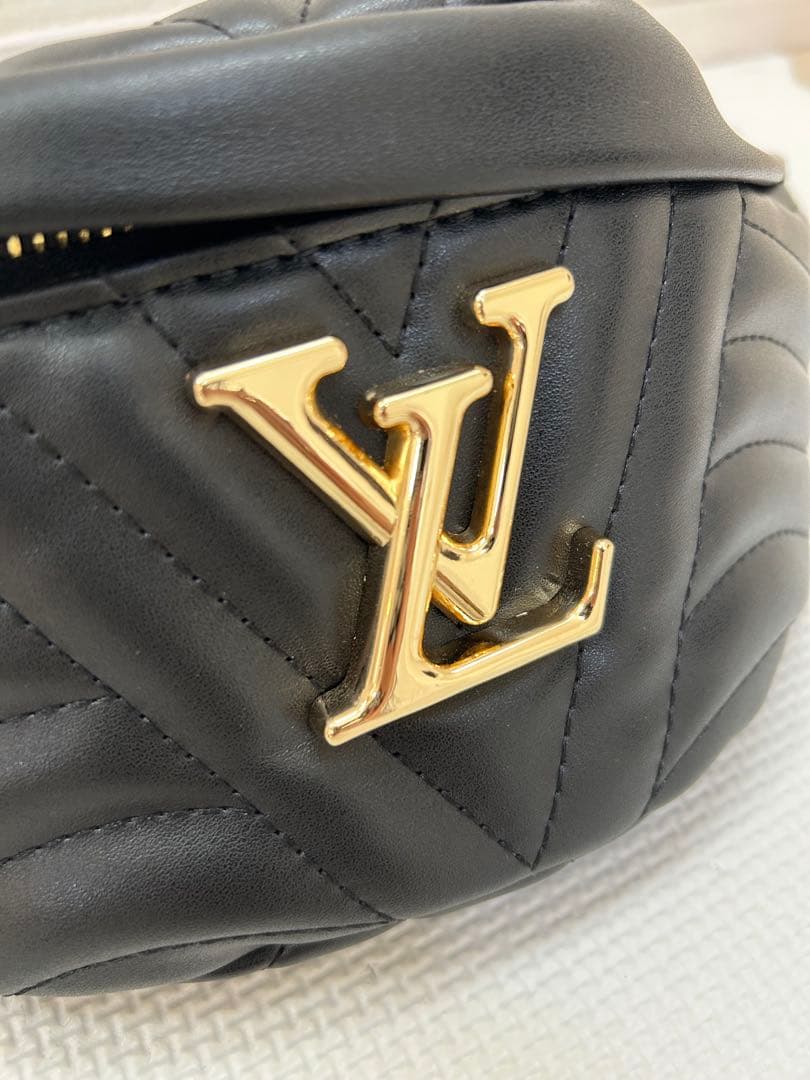 ボディバッグ　バッグ