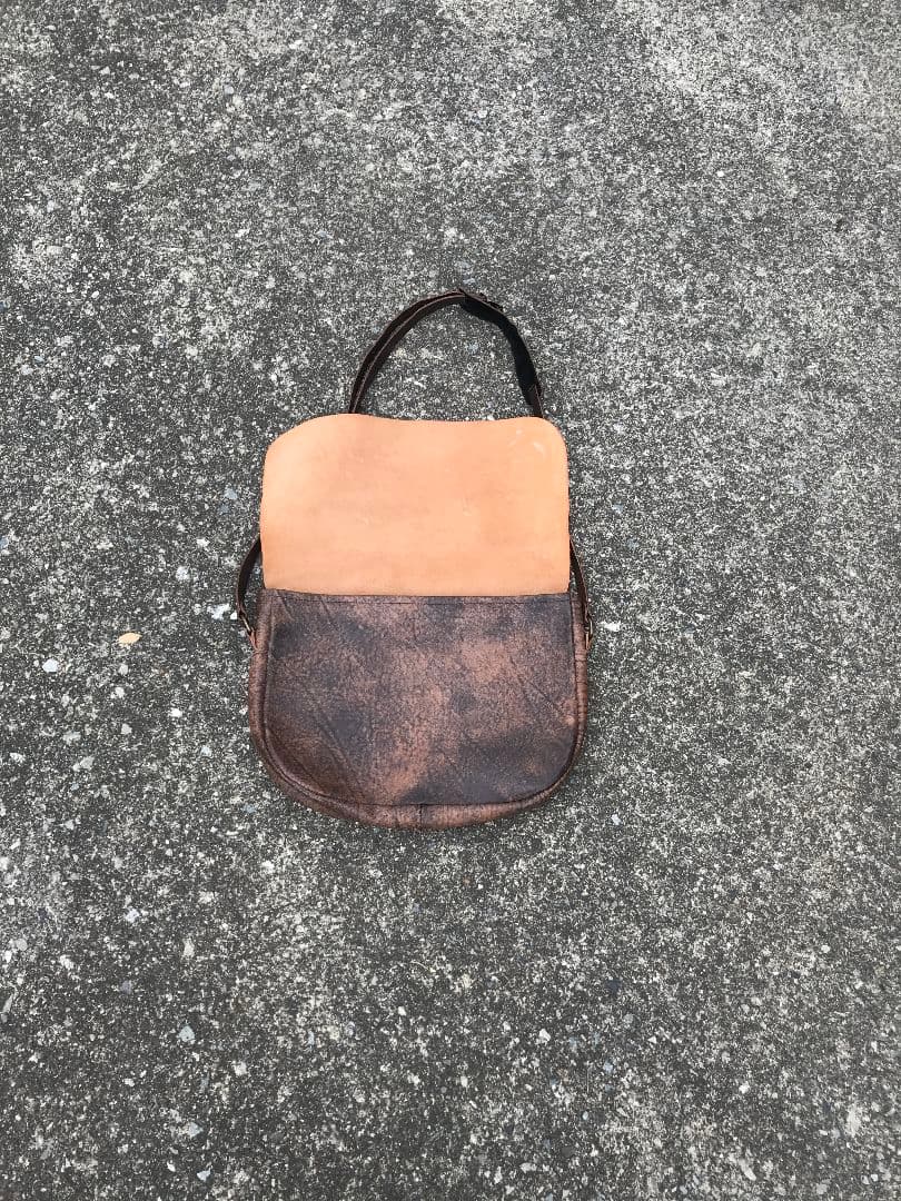 art brown レザー メール ショルダー バッグ アート ブラウン