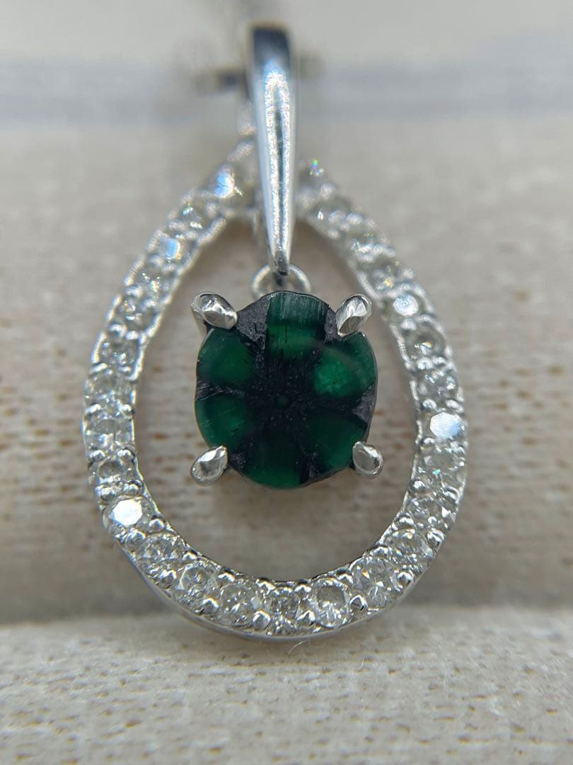 JB6★高級 トラピッチェエメラルド0.66ct D K18WG ヘッド 鑑付