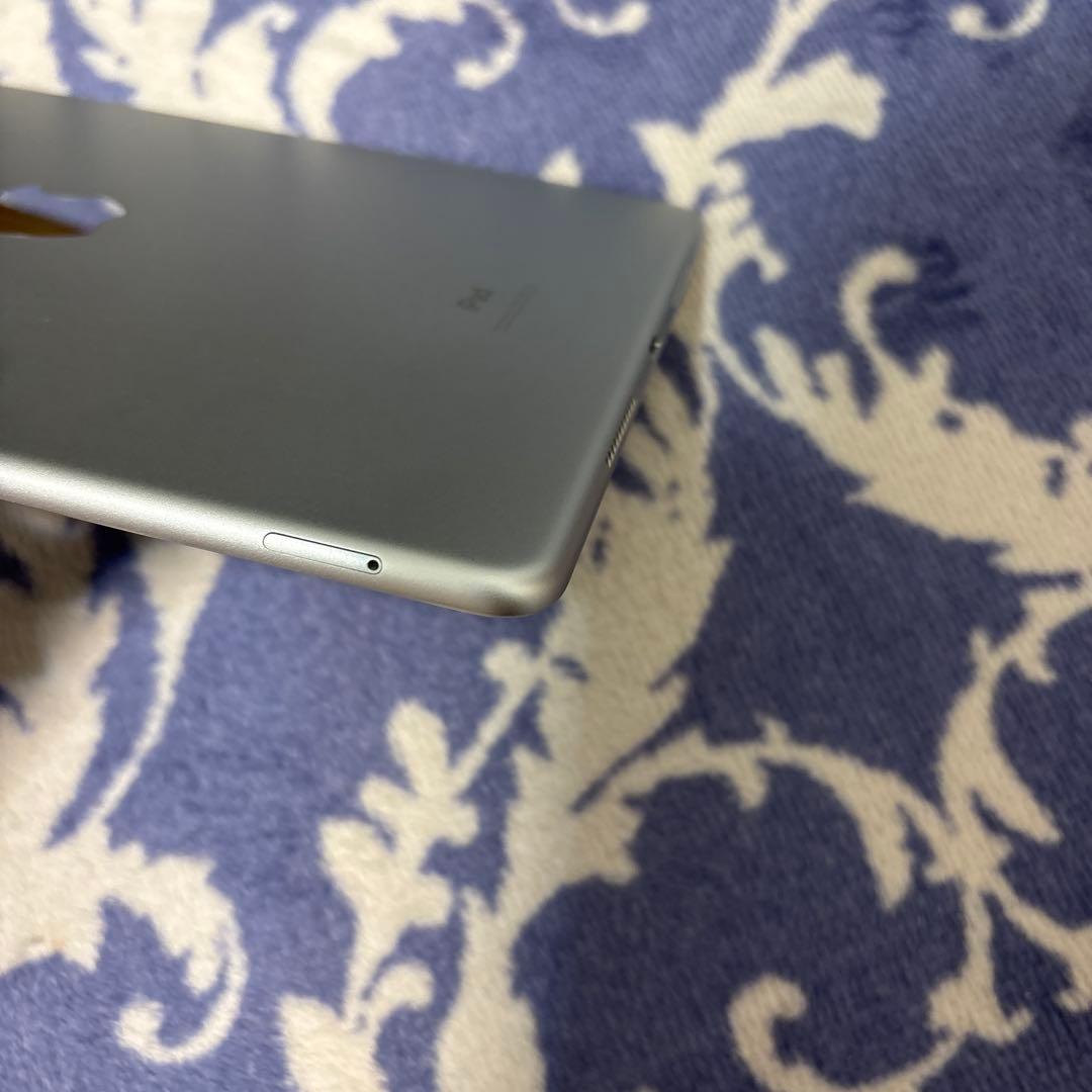 iPad air3(セルラーモデル)SIMフリー64GB(本体のみ)