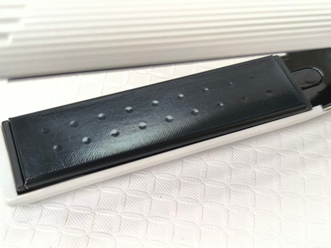 正規品　ReFaリファ ビューテック ストレートアイロン　22年製