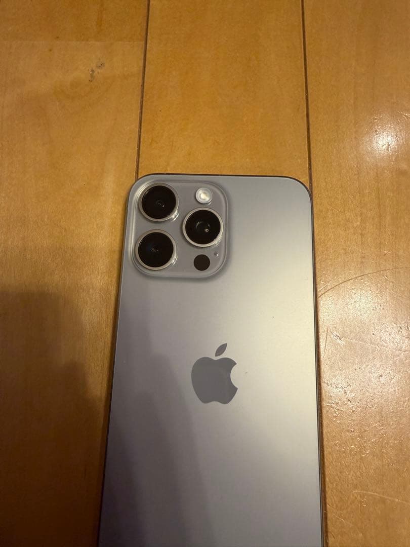 シムフリーiPhone 15 Pro Max 256GB ナチュラルチタニウム