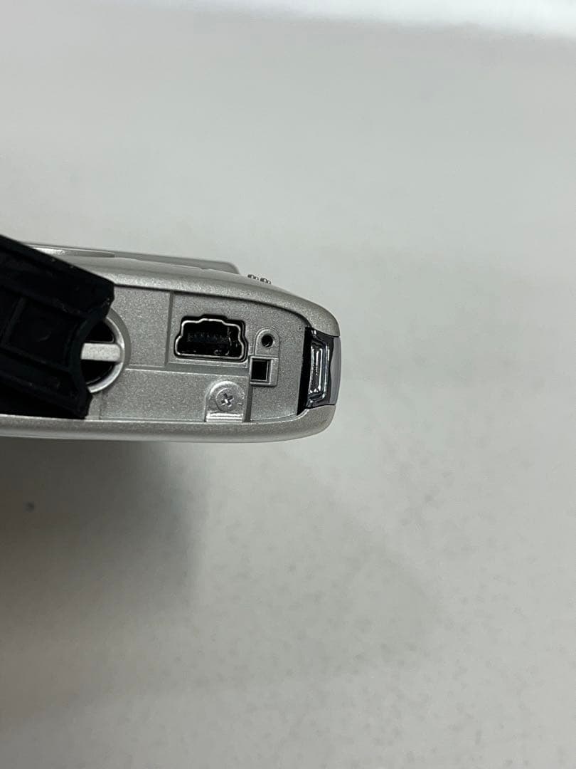 Canon IXY 140 キヤノン　PC2054 コンパクトデジタルカメラ